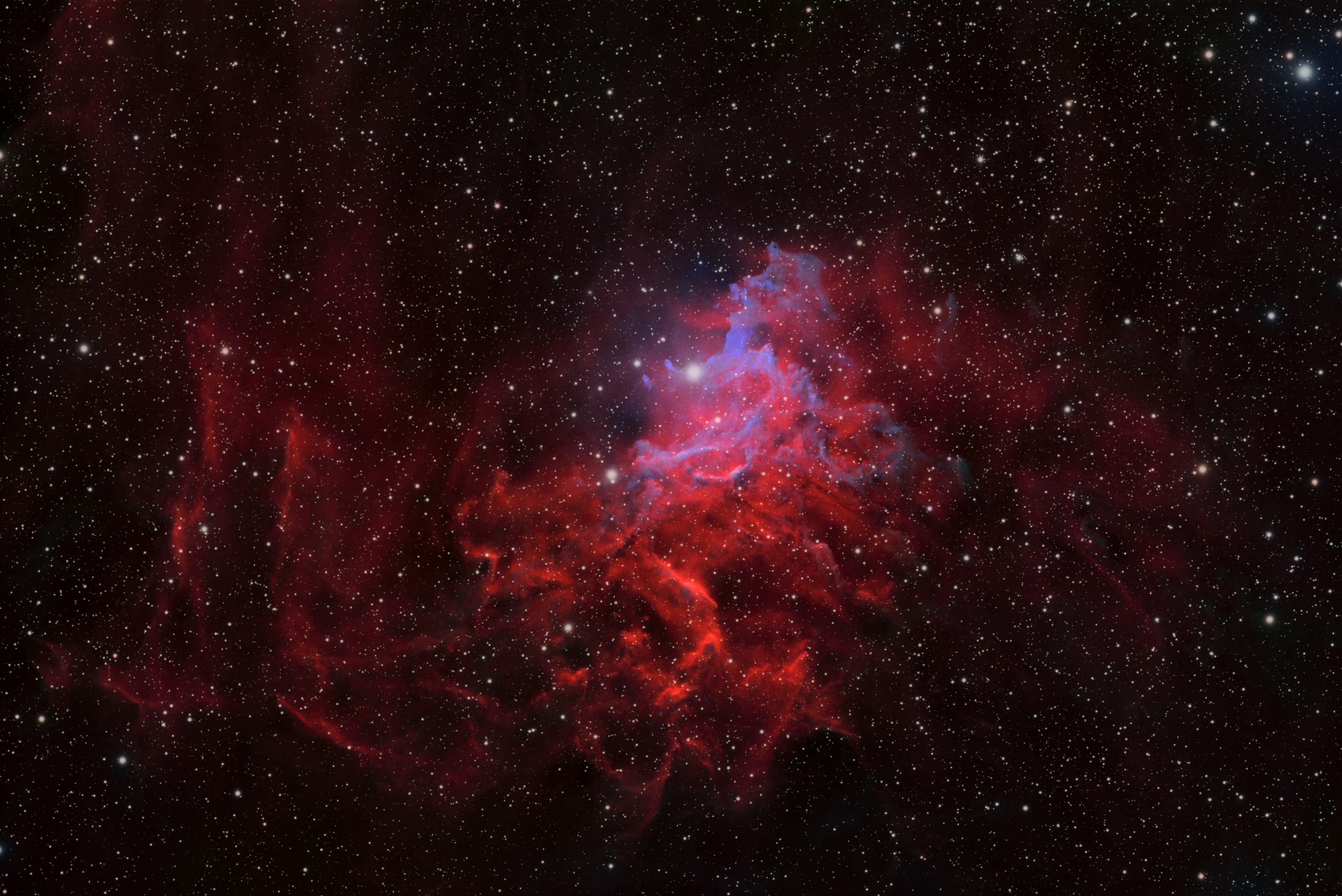 IC 405 Flaming Star Nebula (Michael Rastetter)